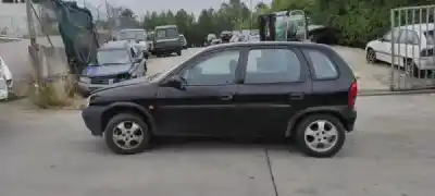 Scrapping Vehicle opel corsa b (s93) 1.0 i 12v (f08. f68. m68) of the year 2000 powered  Scrapping Vehicle opel corsa b (s93) 1.0 i 12v (f08. f68. m68) of the year 2000 powered