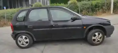 Scrapping Vehicle opel corsa b (s93) 1.0 i 12v (f08. f68. m68) of the year 2000 powered  Scrapping Vehicle opel corsa b (s93) 1.0 i 12v (f08. f68. m68) of the year 2000 powered