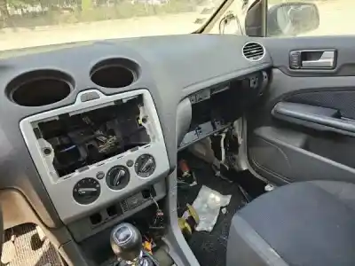 Veículo de Sucata ford focus ii (da_, hcp, dp) 2.0 tdci do ano 2006 alimentado g6dg Veículo de Sucata ford focus ii (da_, hcp, dp) 2.0 tdci do ano 2006 alimentado g6dg