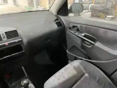 Vehicul casat seat ibiza (6k1) 1.0 al anului 2000 alimentat ald