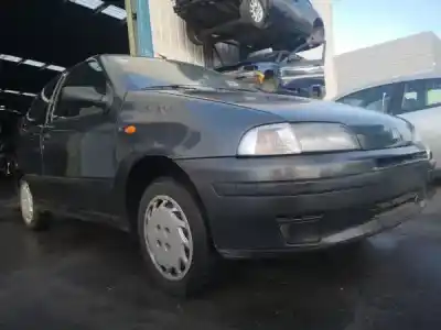 Veicolo di demolizione FIAT PUNTO (176_) 55 1.1 dell'anno 0 alimentato 176 A6.000