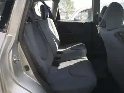 Здавання транспортного засобу honda jazz ii (gd_, ge3, ge2) 1.2 i-dsi (gd5 ge2) року 0 потужний l12a1