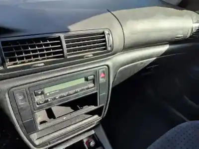 Здавання транспортного засобу volkswagen passat variant (3b5) 1.6 року 1998 потужний 