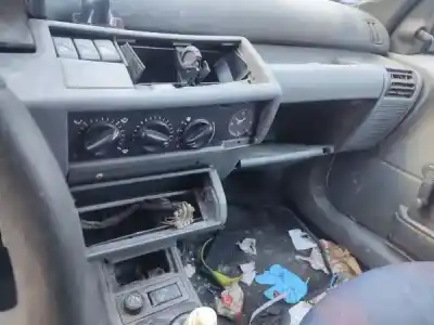 Veículo de Sucata renault clio i b c57_, 5 357_ 1.9 d b c s576. b c s57l do ano 1995 alimentado 