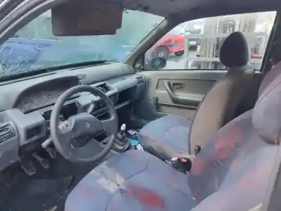 Veículo de Sucata renault clio i b c57_, 5 357_ 1.9 d b c s576. b c s57l do ano 1995 alimentado 