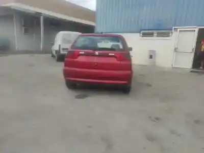 Veículo de Sucata seat ibiza (6k1) 1.0 do ano 1999 alimentado 