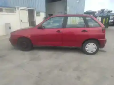 Veículo de Sucata seat ibiza (6k1) 1.0 do ano 1999 alimentado 