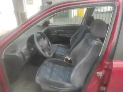 Veículo de Sucata seat ibiza (6k1) 1.0 do ano 1999 alimentado 