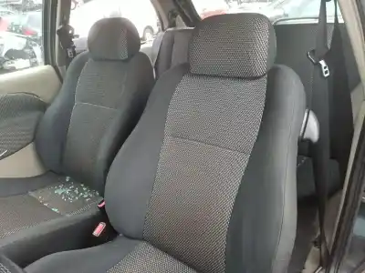 Здавання транспортного засобу ford fiesta iv (ja_, jb_) 113 e/320 gasolina 3p року 1997 потужний 