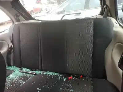 Здавання транспортного засобу ford fiesta iv (ja_, jb_) 113 e/320 gasolina 3p року 1997 потужний 