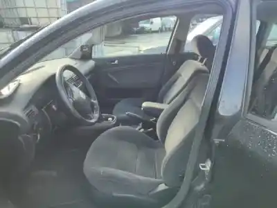 Veículo de Sucata volkswagen passat b5 (3b2) 1.6 do ano 1998 alimentado 