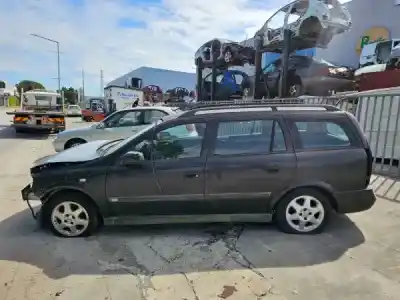 Veículo de Sucata opel astra g caravan (f35_) 1.4 16v (f35) gasolina 2000 5p do ano 2001 alimentado x 14 xe
