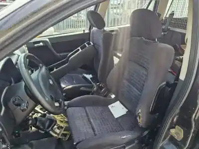 Veículo de Sucata opel astra g caravan (f35_) 1.4 16v (f35) gasolina 2000 5p do ano 2001 alimentado x 14 xe