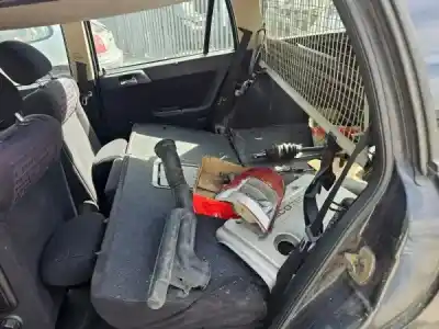 Veículo de Sucata opel astra g caravan (f35_) 1.4 16v (f35) gasolina 2000 5p do ano 2001 alimentado x 14 xe