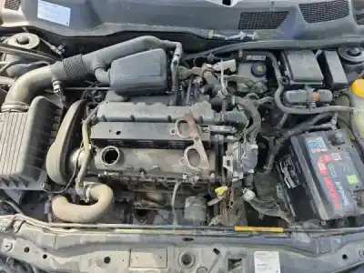 Veículo de Sucata opel astra g caravan (f35_) 1.4 16v (f35) gasolina 2000 5p do ano 2001 alimentado x 14 xe