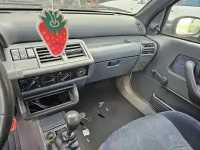 Veículo de Sucata renault clio i b c57_, 5 357_ 1.9 d b c s576. b c s57l do ano 1996 alimentado 