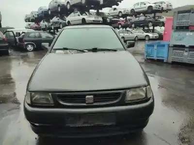 Veículo de Sucata seat ibiza ii (6k1) 1.0 i do ano 1997 alimentado 