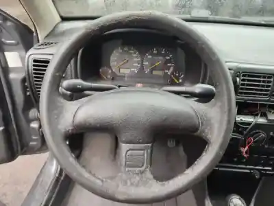 Veículo de Sucata seat ibiza ii (6k1) 1.0 i do ano 1997 alimentado 