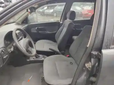 Veículo de Sucata seat ibiza ii (6k1) 1.0 i do ano 1997 alimentado 