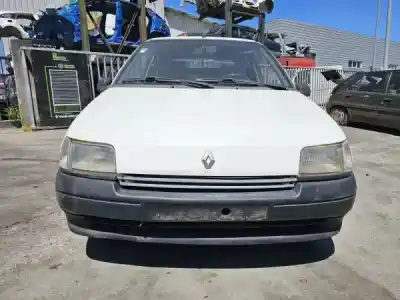 Veicolo di demolizione renault clio i (b/c57_, 5/357_) 1.9 d dell'anno 1992 alimentato f8q 632 Veicolo di demolizione renault clio i (b/c57_, 5/357_) 1.9 d dell'anno 1992 alimentato f8q 632
