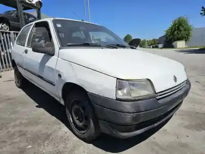 Veicolo di demolizione renault clio i (b/c57_, 5/357_) 1.9 d dell'anno 1992 alimentato f8q 632 Veicolo di demolizione renault clio i (b/c57_, 5/357_) 1.9 d dell'anno 1992 alimentato f8q 632