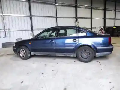 Veicolo di demolizione volkswagen passat 3b2 1.9 tdi dell'anno 1997 alimentato 
