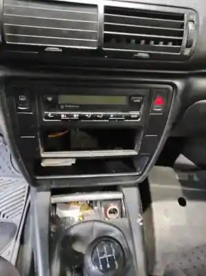 Veicolo di demolizione volkswagen passat 3b2 1.9 tdi dell'anno 1997 alimentato 