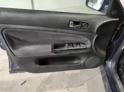 Veicolo di demolizione volkswagen passat 3b2 1.9 tdi dell'anno 1997 alimentato 