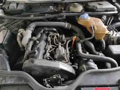 Veicolo di demolizione volkswagen passat 3b2 1.9 tdi dell'anno 1997 alimentato 