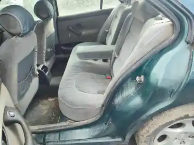 Здавання транспортного засобу peugeot 406 (8b) 1.9 td року 1998 потужний dhx (xud9te)