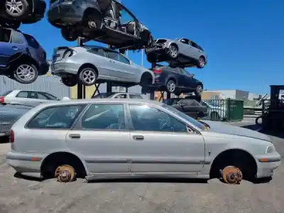 Scrapping Vehicle volvo v40 combi (vw) 1.9 td gasóleo 1997 5p of the year 2000 powered d 4192 t