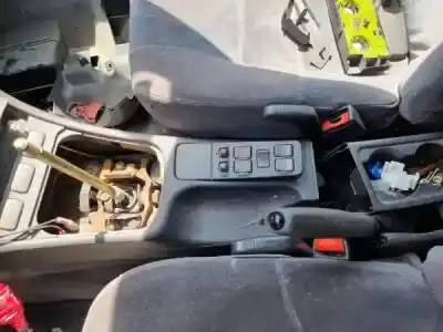 Scrapping Vehicle volvo v40 combi (vw) 1.9 td gasóleo 1997 5p of the year 2000 powered d 4192 t