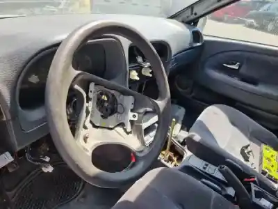 Scrapping Vehicle volvo v40 combi (vw) 1.9 td gasóleo 1997 5p of the year 2000 powered d 4192 t