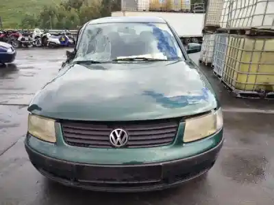 Veículo de Sucata volkswagen passat b5 (3b2) 1.9 tdi do ano 2000 alimentado afn