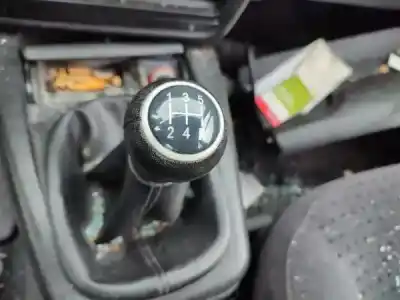 Veículo de Sucata volkswagen passat b5 (3b2) 1.9 tdi do ano 2000 alimentado afn