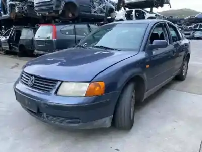 Veículo de Sucata volkswagen passat b5 (3b2) 1.8 t do ano 1997 alimentado 