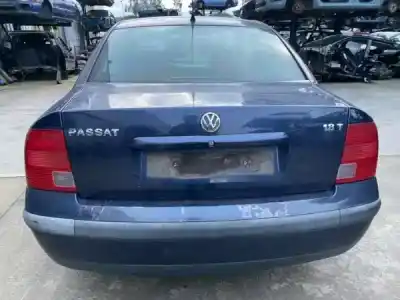 Veículo de Sucata volkswagen passat b5 (3b2) 1.8 t do ano 1997 alimentado 