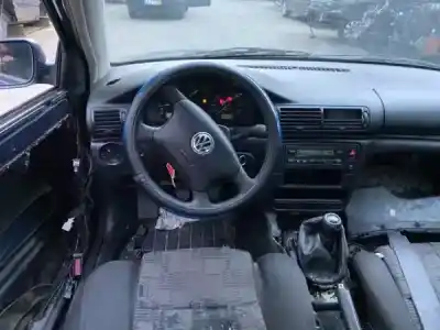 Veículo de Sucata volkswagen passat b5 (3b2) 1.8 t do ano 1997 alimentado 