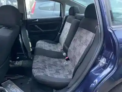 Veículo de Sucata volkswagen passat b5 (3b2) 1.8 t do ano 1997 alimentado 