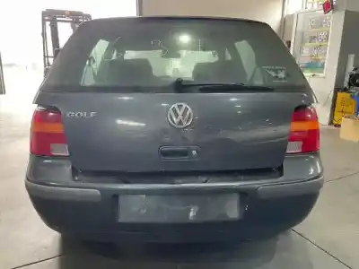 Veículo de Sucata volkswagen golf iv (1j1) 1.4 16v do ano 0 alimentado 