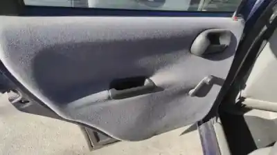 Veicolo di demolizione opel corsa b (s93) 1.0 i 12v (f08. f68. m68) dell'anno 1998 alimentato x 10 xe