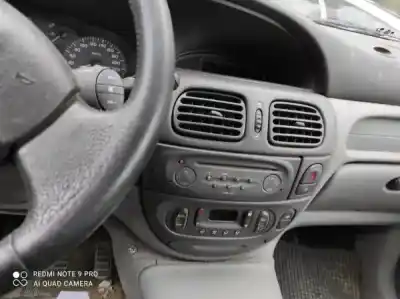 Sloopvoertuig renault scénic i monospace (ja0/1_, fa0_) 1.9 dti (ja1u) van het jaar 0 aangedreven 