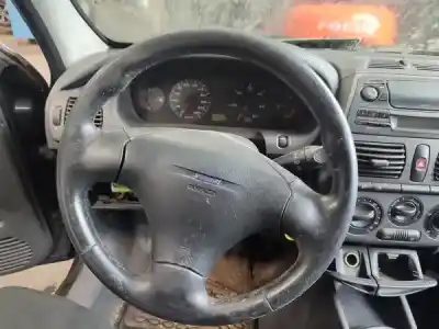 Veículo de Sucata fiat bravo i (182_) 1.9 jtd 105 do ano 2000 alimentado 182 b4.000