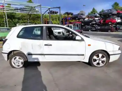 Veículo de Sucata fiat bravo i (182_) 1.9 td 100 s (182.af) do ano 2001 alimentado 182 a7.000