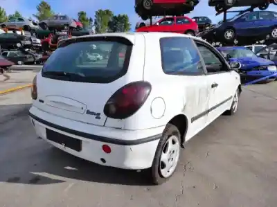 Veículo de Sucata fiat bravo i (182_) 1.9 td 100 s (182.af) do ano 2001 alimentado 182 a7.000
