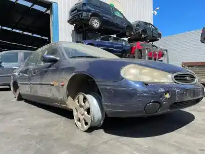 Veículo de Sucata FORD MONDEO II (BAP) 1.8 TD do ano 1999 alimentado RFN