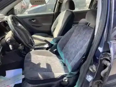 Veículo de Sucata ford mondeo ii (bap) 1.8 td do ano 1999 alimentado rfn