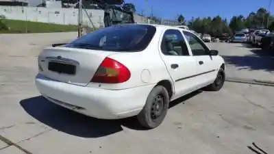 Veículo de Sucata ford mondeo ii (bap) 1.8 td do ano 1998 alimentado rfn