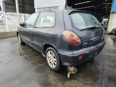 Veículo de Sucata fiat bravo i (182_) 1.2 16v 80 do ano 1999 alimentado 182 b2.000