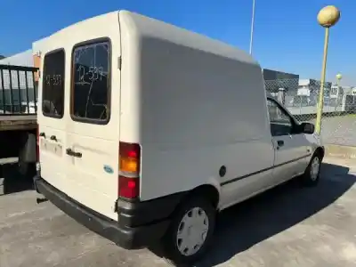 Verschrottungsfahrzeug ford fiesta caixa (jv_) d 1.8 des jahres 0 angetrieben rtd